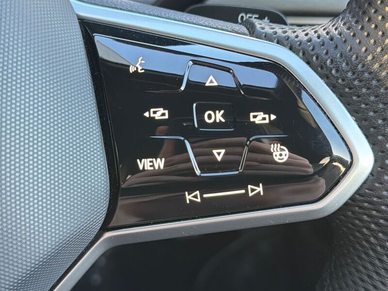 More views of Volkswagen Golf