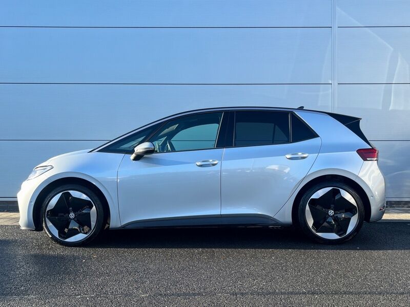 More views of Volkswagen ID.3