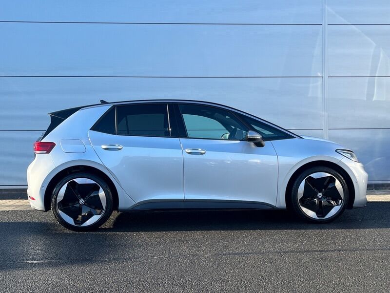 More views of Volkswagen ID.3