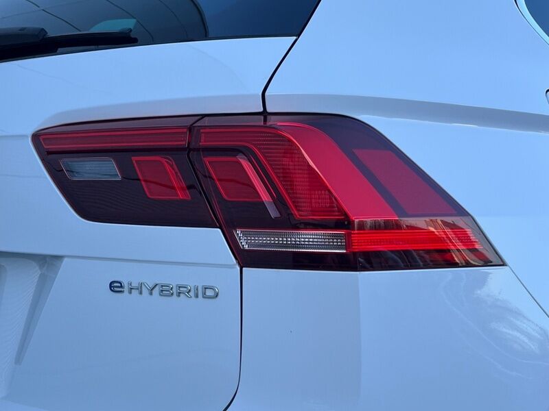 More views of Volkswagen Tiguan