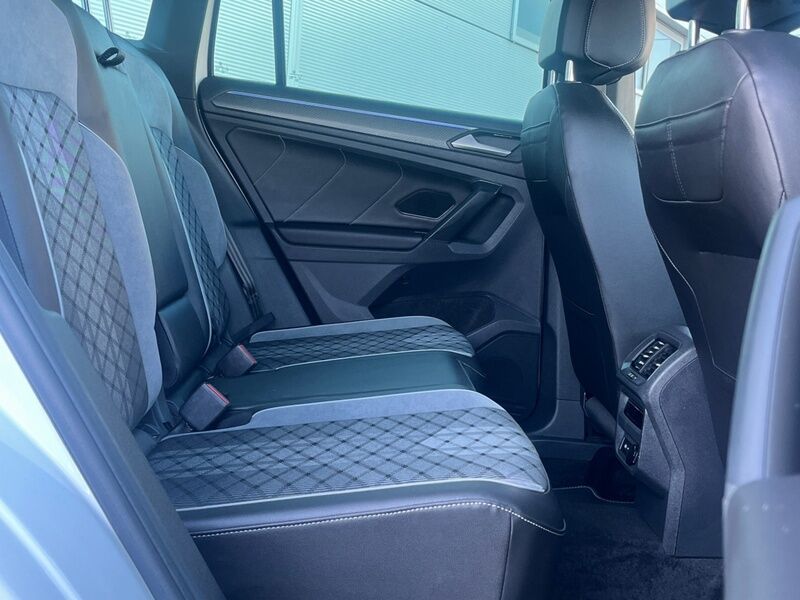 More views of Volkswagen Tiguan