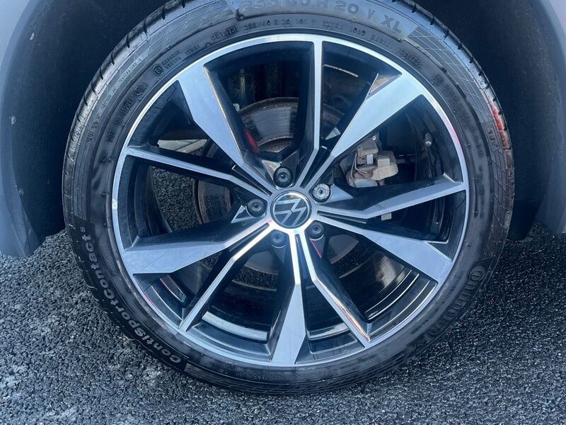 More views of Volkswagen Tiguan