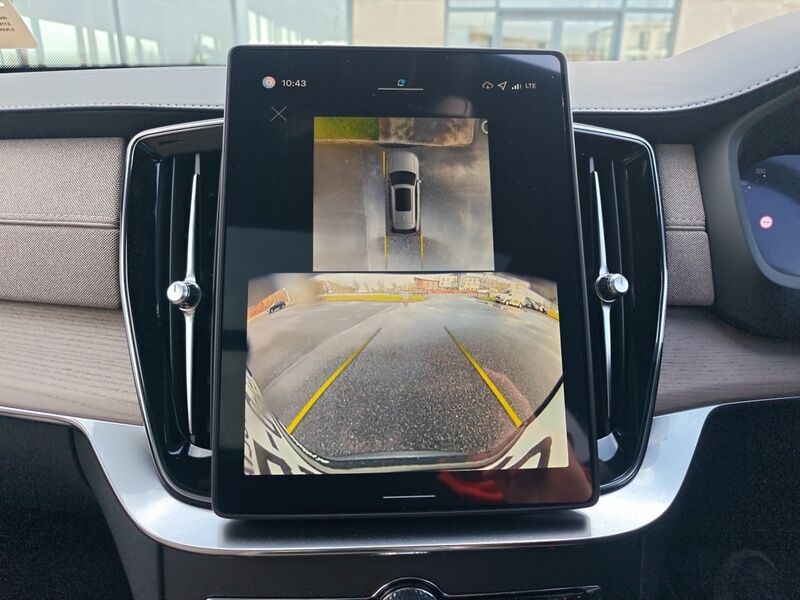 More views of Volvo XC90