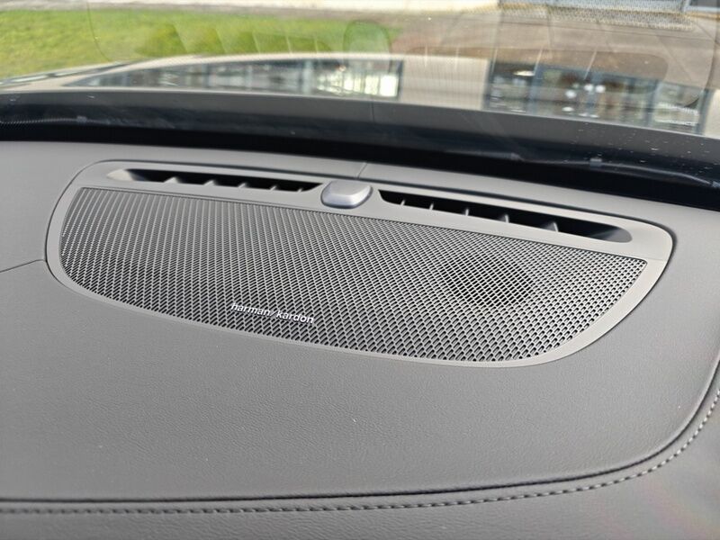 More views of Volvo XC90