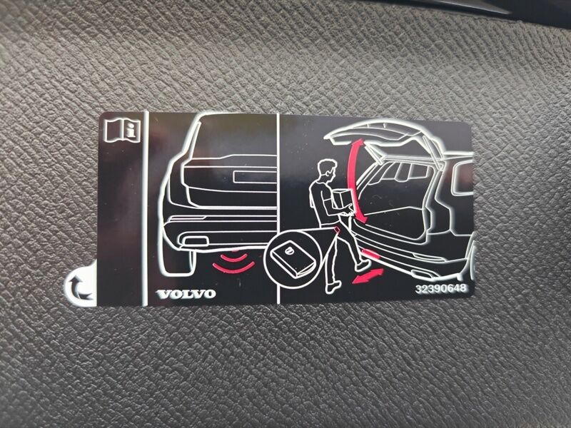 More views of Volvo XC90