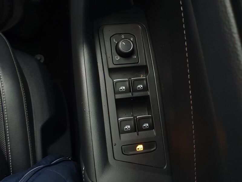 More views of Volkswagen T-Roc