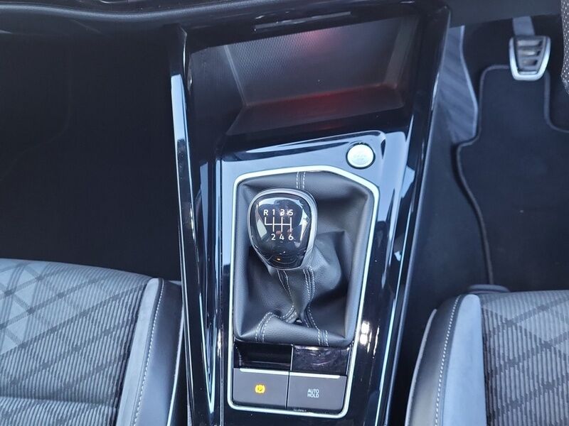 More views of Volkswagen Golf