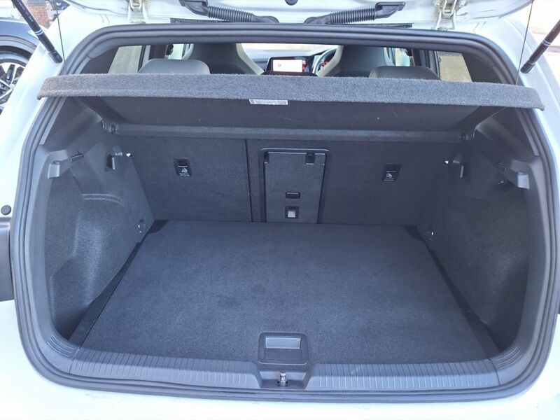 More views of Volkswagen Golf