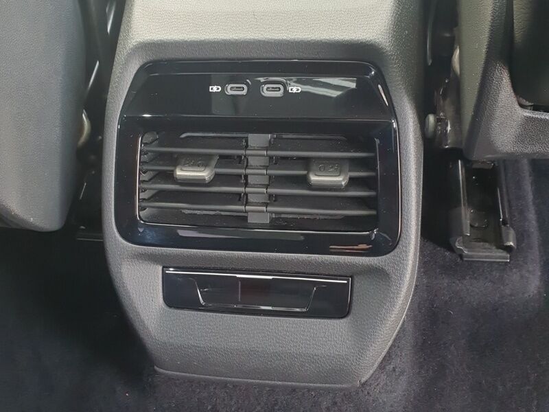 More views of Volkswagen ID.4