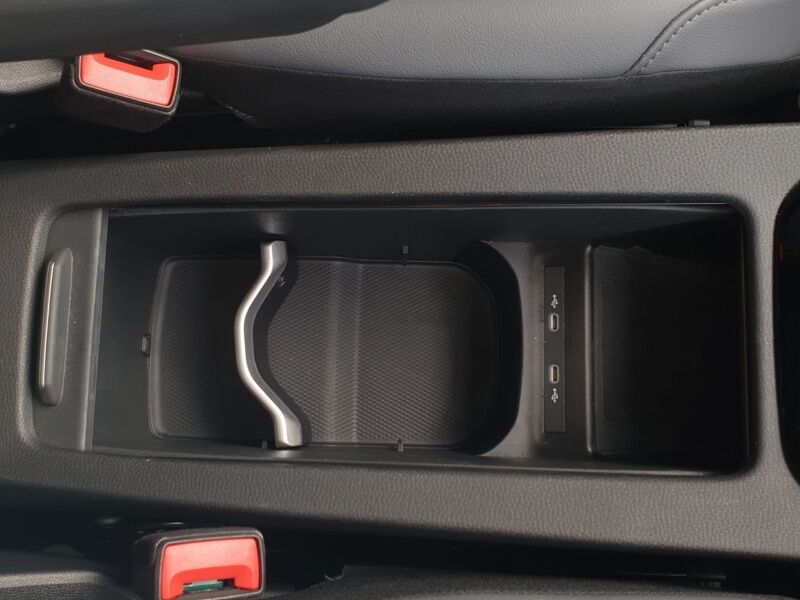 More views of Volkswagen ID.4