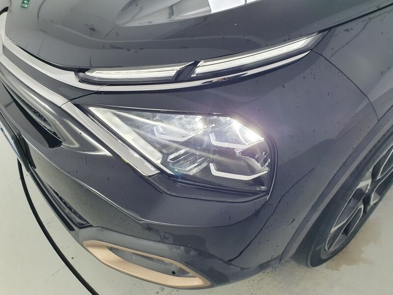 More views of Citroen e-C4