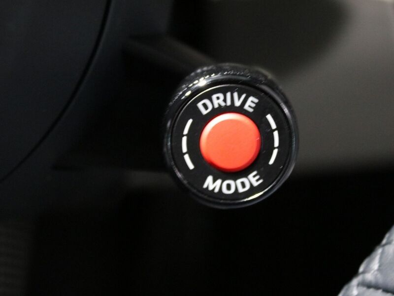 More views of Porsche 911