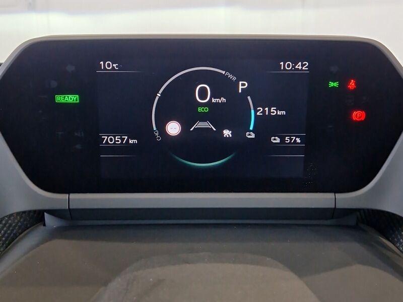 More views of Subaru Solterra