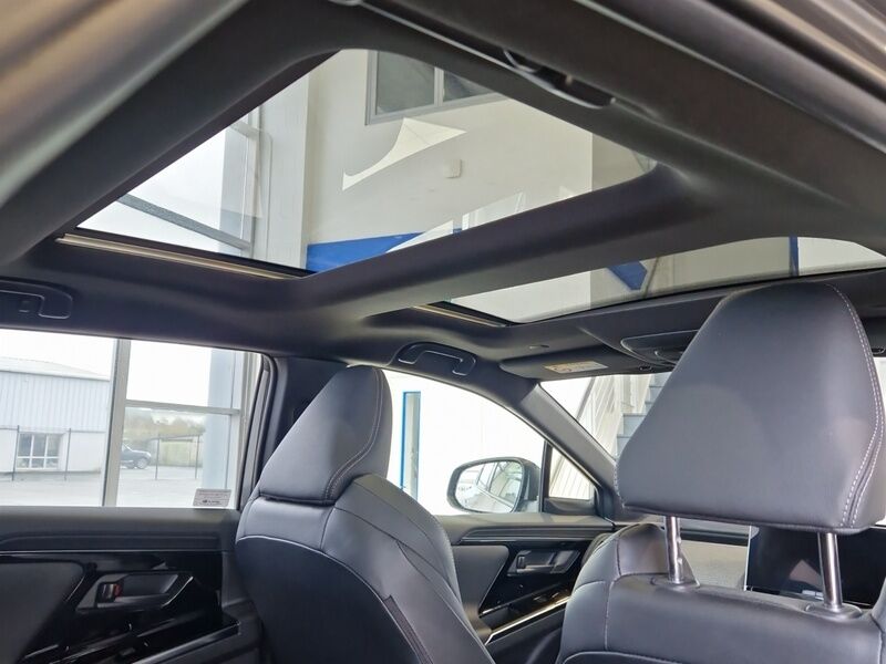 More views of Subaru Solterra