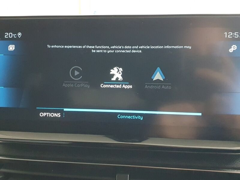 More views of Peugeot 5008