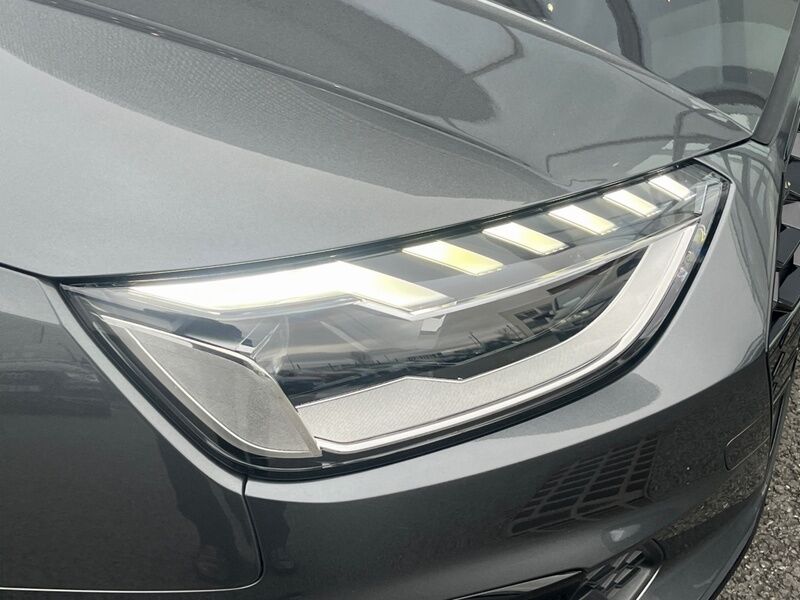 More views of Audi A4