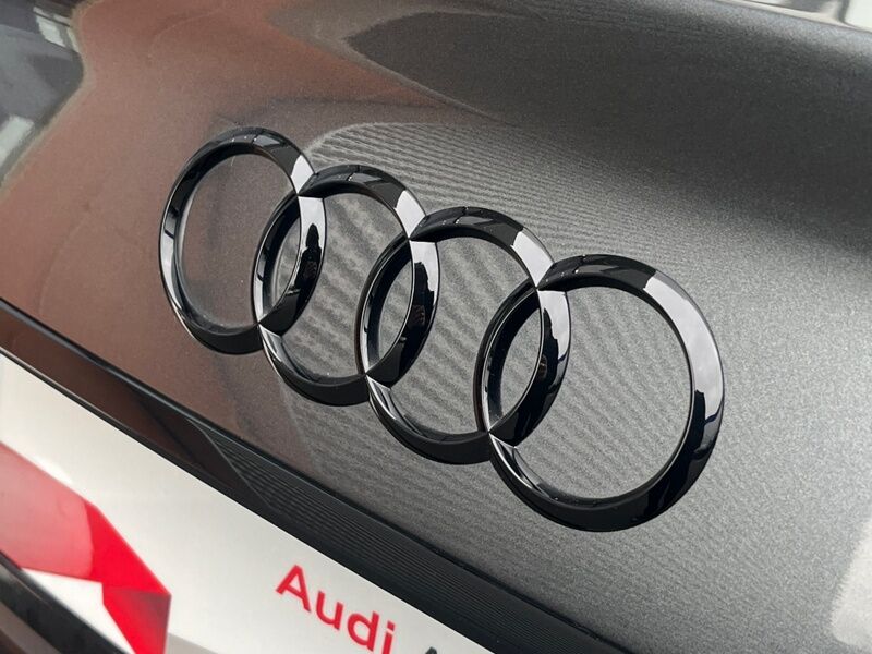 More views of Audi A4