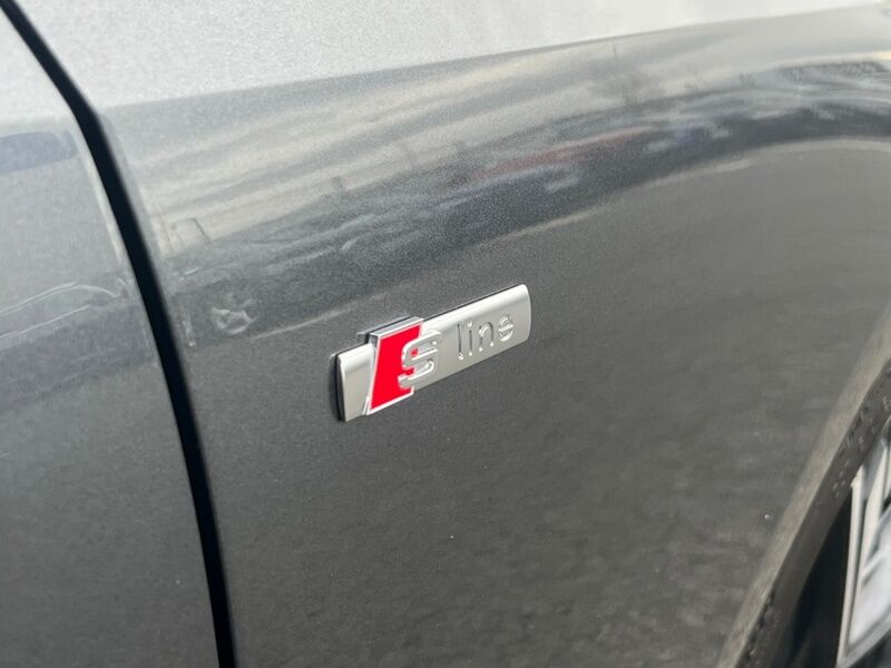 More views of Audi A4