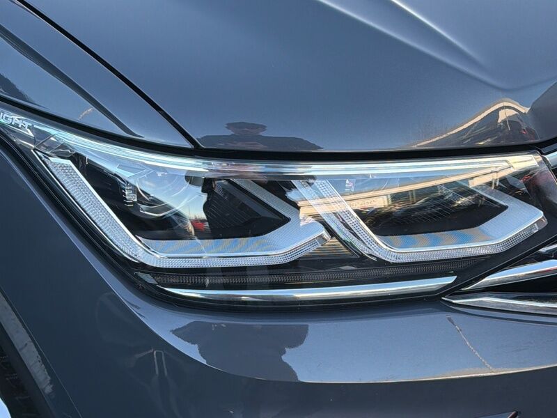 More views of Volkswagen Tiguan