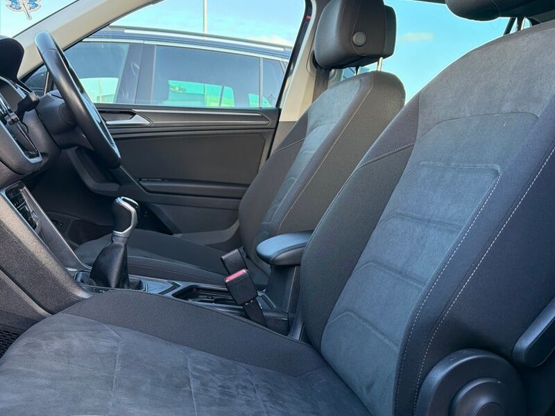 More views of Volkswagen Tiguan