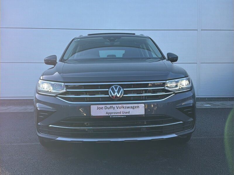 More views of Volkswagen Tiguan