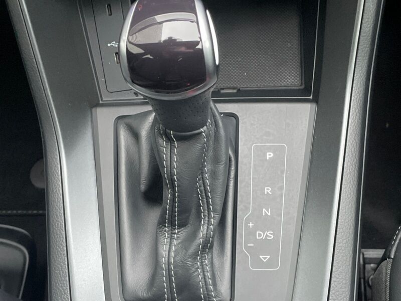 More views of Audi Q3