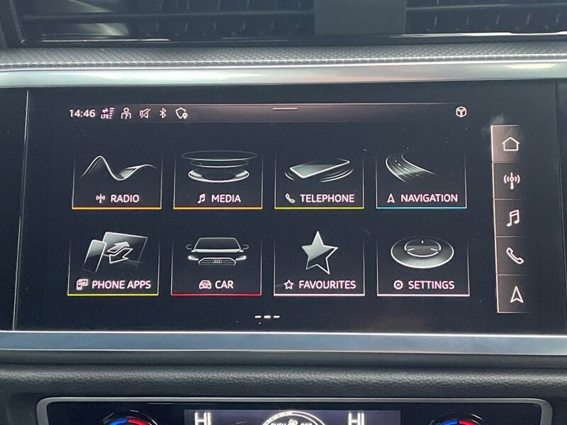 More views of Audi Q3