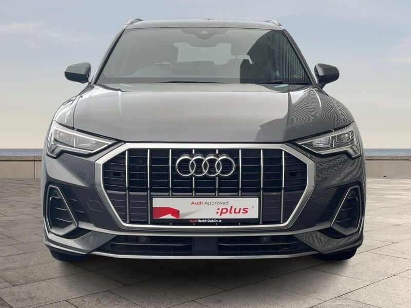 More views of Audi Q3