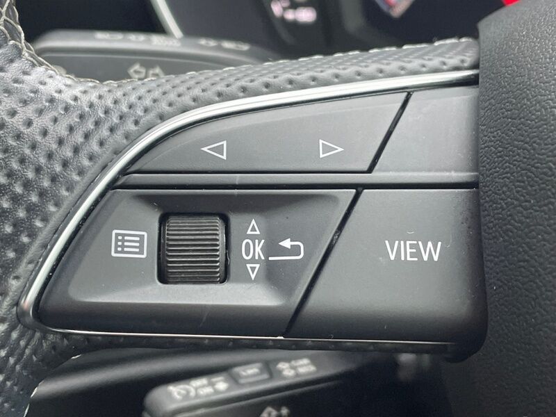 More views of Audi Q3