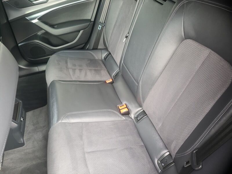 More views of Audi A6