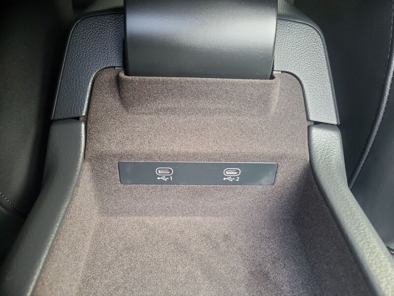 More views of Audi A6