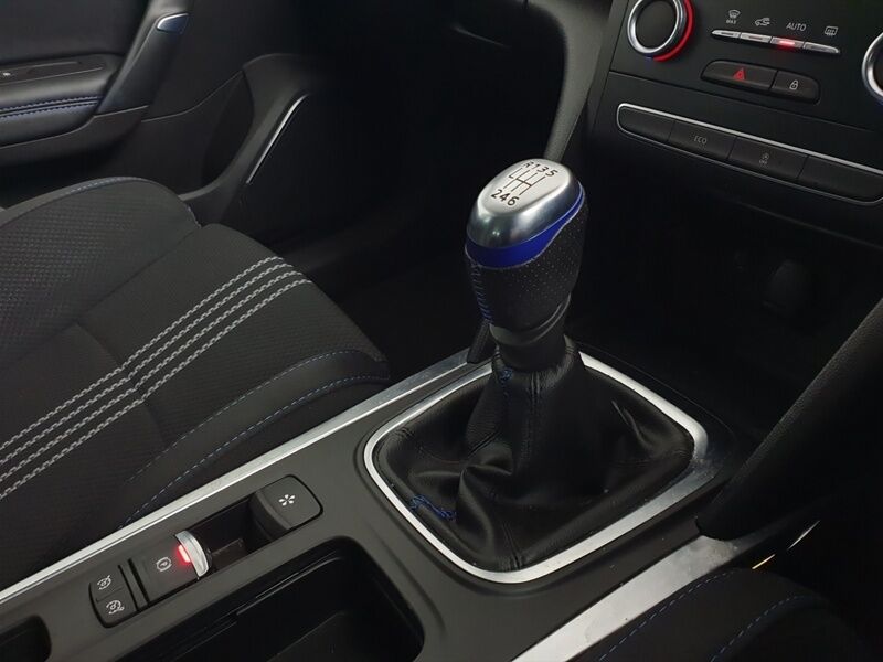 More views of Renault Megane