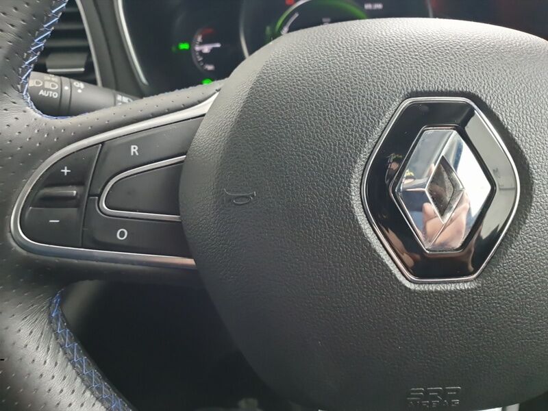 More views of Renault Megane