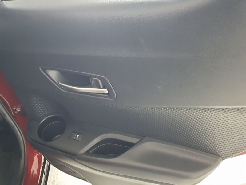 More views of Toyota C-HR