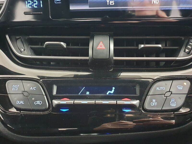 More views of Toyota C-HR