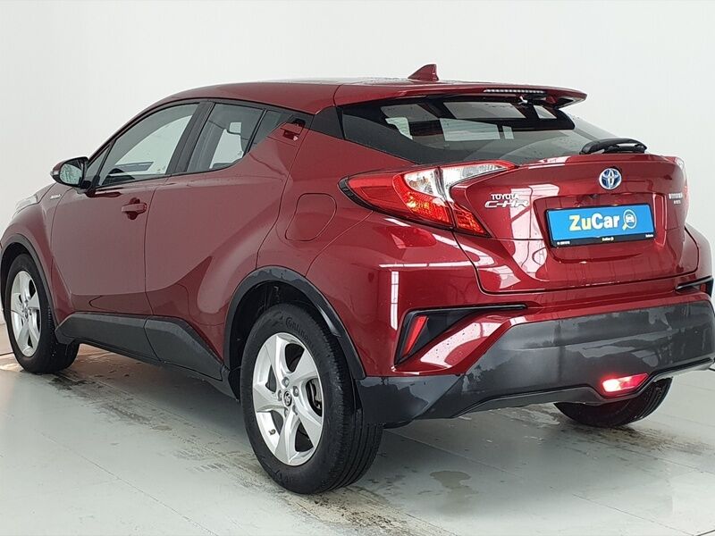 More views of Toyota C-HR