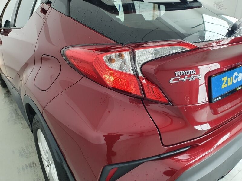 More views of Toyota C-HR