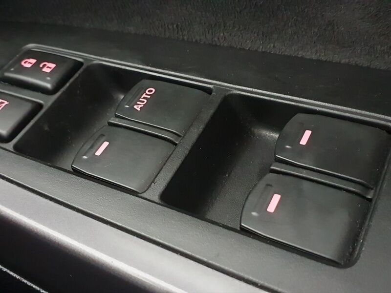 More views of Suzuki Vitara