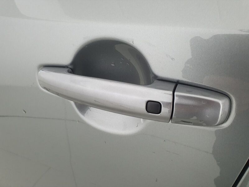 More views of Suzuki Vitara