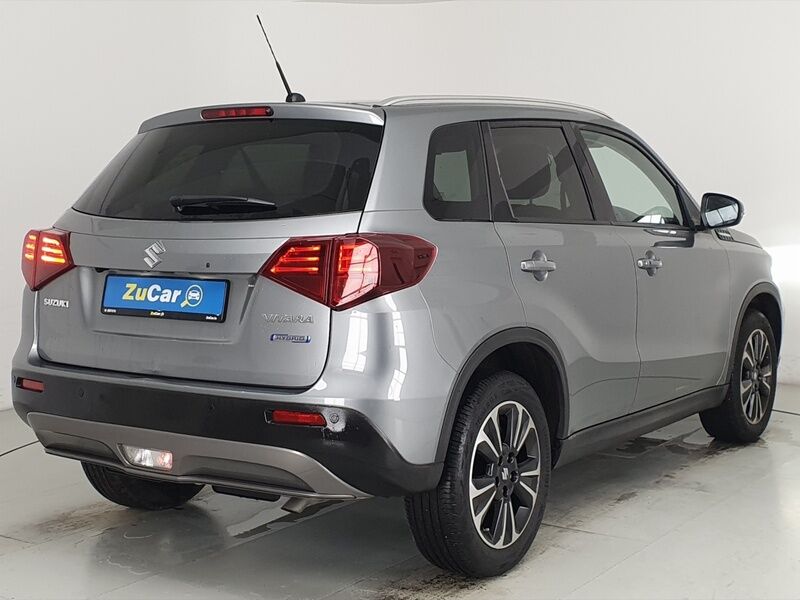 More views of Suzuki Vitara