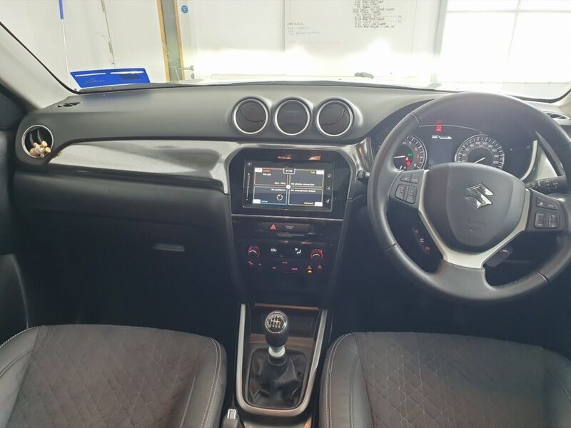 More views of Suzuki Vitara
