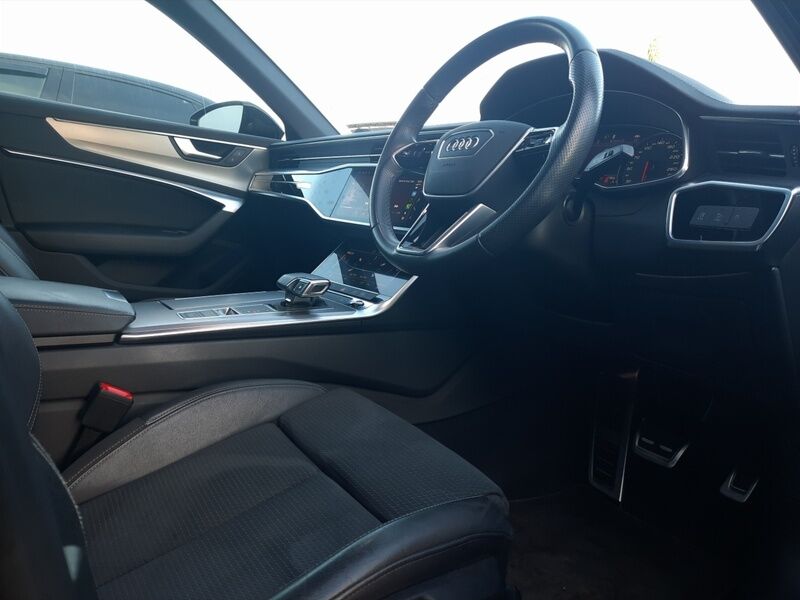 More views of Audi A6