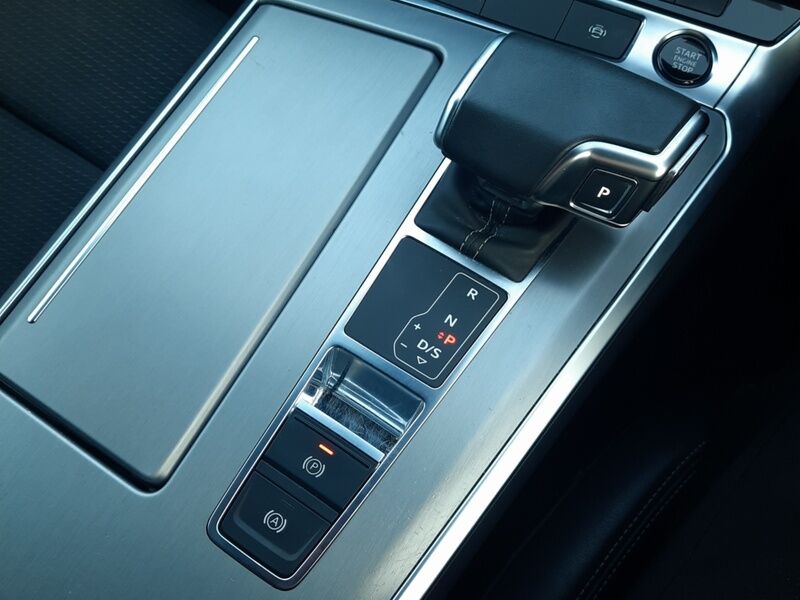 More views of Audi A6