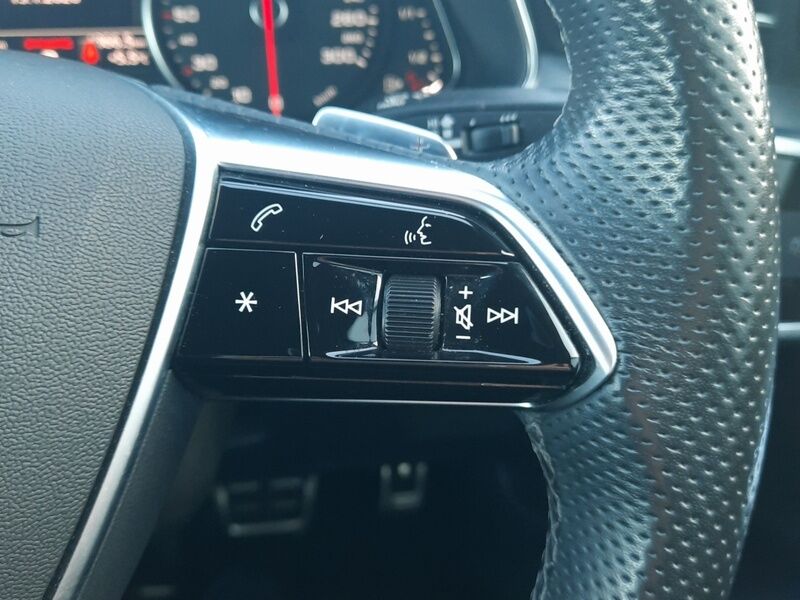 More views of Audi A6