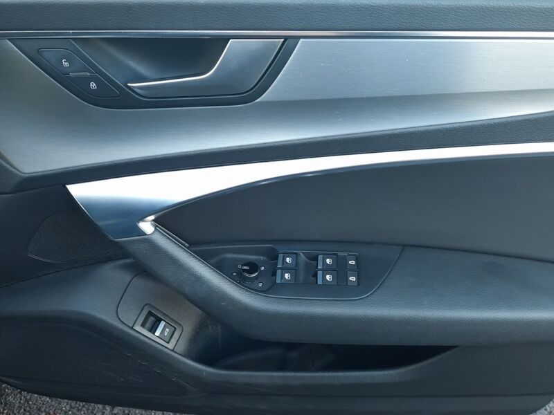 More views of Audi A6