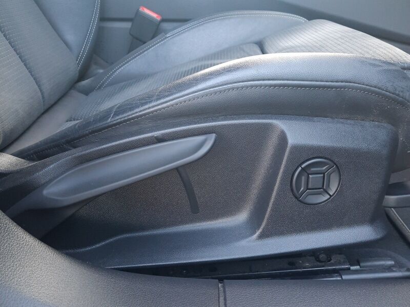 More views of Audi A6