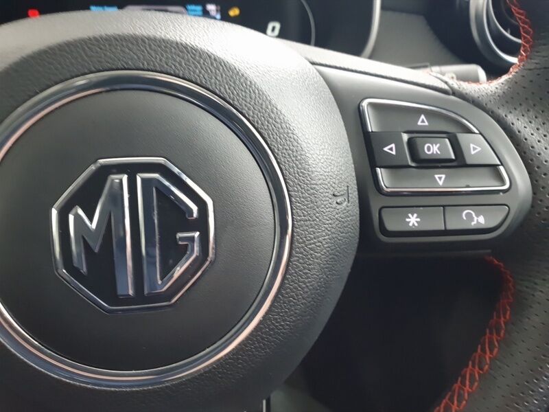 More views of MG ZS