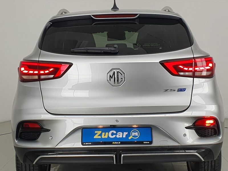 More views of MG ZS