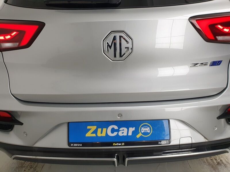 More views of MG ZS