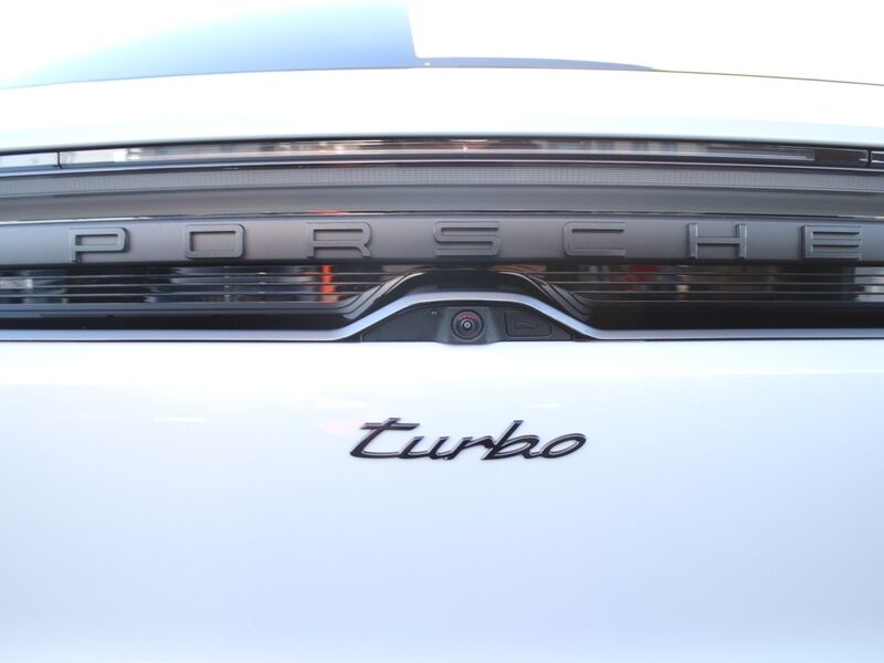 More views of Porsche Macan